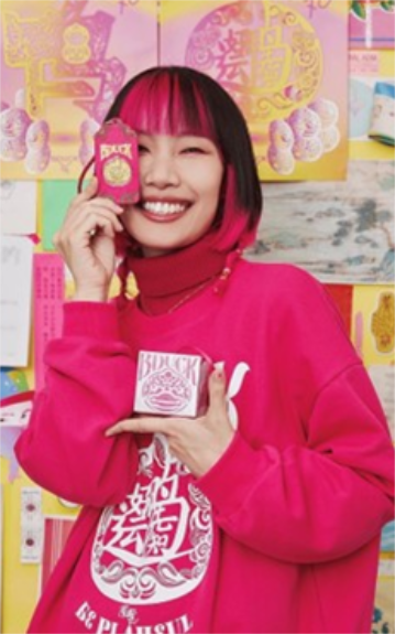 B.Duck小黃鴨 x 陳粉丸：好運(yùn)鴨先知，解鎖“IP+當(dāng)代藝術(shù)”新玩法